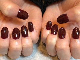 大人なワンカラーネイル