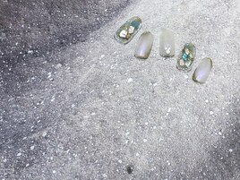 キラキラ☆夏のシェルネイル