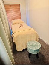 品川の足つぼ屋さん/あったかベットをご用意してます