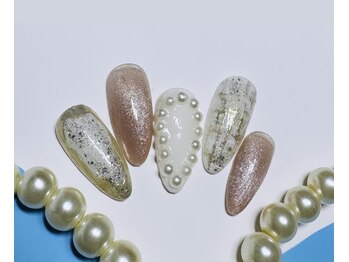 ムーンズ(Moon's)/