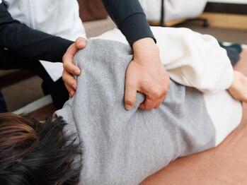 カイロプラクティックネオプラス(Neo+)の写真/家事育児・お仕事でバキバキの首肩コリにお悩みの方へ◎日々頑張るお身体に蓄積した疲労を徹底解消☆