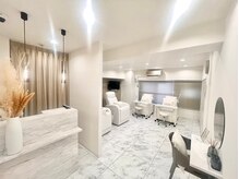 ラピス 新宿東口店(Lapis)の雰囲気（～店内の様子～流行デザインはLapisにお任せ！提案力に自信あり）