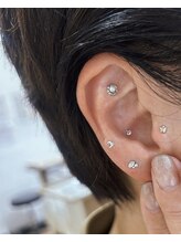 ピノ(PINO)/耳ツボジュエリーデザイン