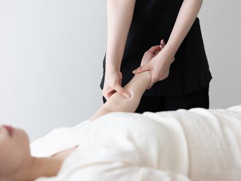 レイ 高崎院(rei)/筋肉をほぐしてほっそり腕に