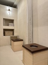 アンフィルミエール 新宿店(infirmiere)/本店よもぎ蒸しペアスペース