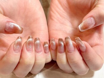 キャッツアイ東京 新宿店(Cat's eye TOKYO)/マグネットフレンチ風