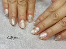 エムフローレ(M flore)/ホワイトニュアンスネイル
