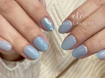 アテ(ate)/ブルー×オーロラネイル