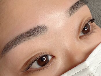 ラシク ゼロ 草加駅前(Lashiku Zero)/アイブロウWAX&パリ