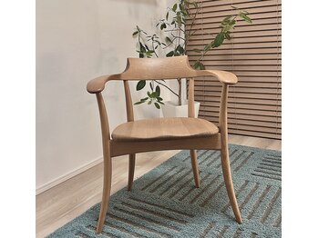 シゼン(Shizen)/【施術】曲線美×座りやすい椅子