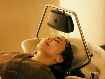 ゼン 銀座本店(ZEN)の写真/日常のスマホやPC作業で疲れた目の疲れをリセット！プロの技でツボを刺激して視界もクリアに♪