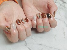 フランセス(Frances)/プッチ風ネイル
