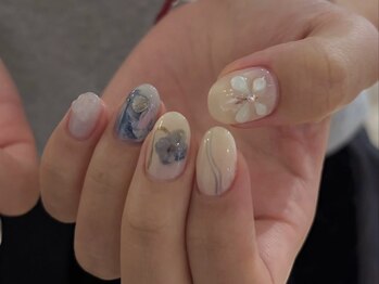 クルネ(QULNE)の写真/ワンランク上のデザイン力にファン多数!繊細なアートや持込みもおまかせ◎何度も見つめたくなる指先に♪