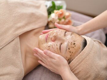 カーナ(CARNA)/ハーブ導入☆造顔トリートメント