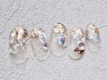 カトルナフ(quatre fois neuf)/ワンホン風ビジューネイル