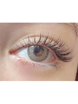 ボリュームのある目元にしたい