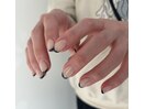 細フレンチネイル