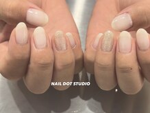 ネイルドットスタジオ 堺筋本町(NAIL DOT STUDIO)/ホワイト×ラメ