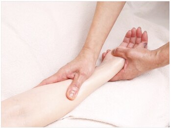 リラムルオ 茅ヶ崎(Riram ruo)/やわらぐ腕