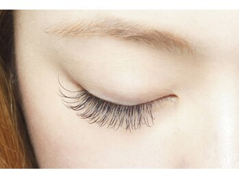 イヴ アイラッシュアンドネイル(Eve eyelash&nail)/120本(両目)