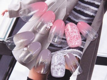 ネイルサロン キャンディネイル(Candy Nail)/お花シール by石塚