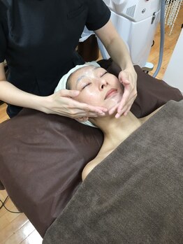 アルカンジュ(Archange)/顔脱毛の流れ(6)仕上げ