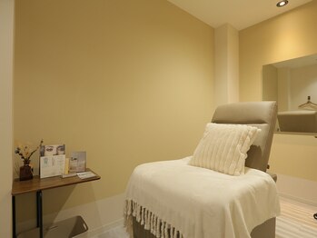 フリルナチュール 難波店(Frillnature)/【サロン内装】個室空間　難波店