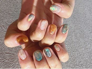 シー(Shhh...)/ニュアンスデザイン