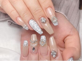 ナユキ 池袋店(NA.YUKI)の写真/【全員対象★つけ放題¥6980～からご用意】持込デザイン大歓迎！個性が際立つ指先で周囲の視線を独り占め♪