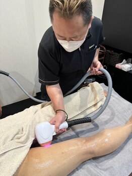 ビモア(Bmore)の写真/【メンズ全身脱毛￥7980～】清潔感アップで好印象に！顔～VIOまで、一気に丸ごとツルツル美肌へ♪