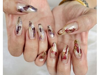 エイミー(eimii)の写真/爪が短い・折れてしまった等のお悩みに◎スカルプ・ジェルスカ・チップをお客様のお爪や日常に応じて対応★