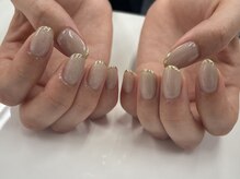 ニンニ(ninni)/フレンチラインネイル