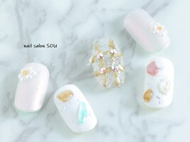 個性的ニュアンスネイル