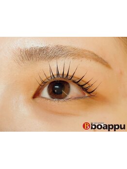 ナチュラル上品な目元にしたい