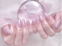 ミルキーココ(milky Coco)/淡色グラデーションネイル