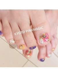 垂らし込みフットネイル