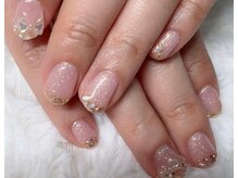 夜爪屋/先端ガラスストーンフレンチ