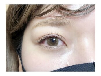 アイブロウ アンド アイラッシュ アイランド(ISLAND)/パリジェンヌラッシュリフト