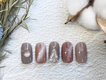 アイミーモア 国立店(aimer more)/クリスマスツリーネイル☆