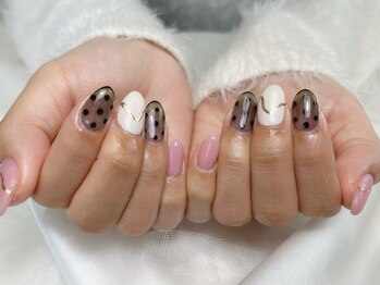 ココズルーム(KOKO's Room)/ドットネイル