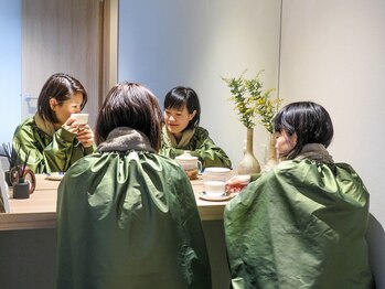 オリーブ(olive)の写真/【ペアで体験♪よもぎ蒸しorローズ蒸し30分2枚様で¥5500ご用意あり＊】その他、台湾式リフレクソロジーも◎