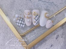 フローラネイルサロン/