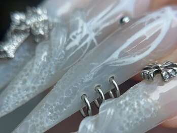 イントゥ(into+)の写真/【お客様の好みやセンスを実現】y3k/y2kデザイン＆アートが得意♪こだわり海外ネイルパーツを多数お取扱い