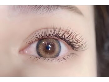 ブリンク(BLINK)の写真/リピーター続出◇軽く付け心地柔らか*フラットラッシュ¥4,300~*似合わせdesigでまつ毛への負担を最小限に◎