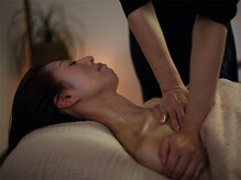 真ごころ 別邸の雰囲気（オールハンドとオイルでリンパにそって丁寧に流します）
