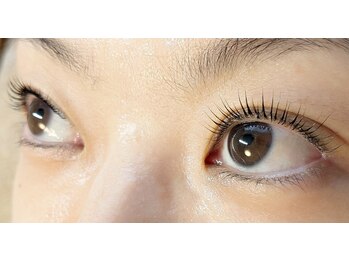 プレーヌリュンヌ(La Pleine Lune)/まつげパーマ