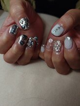 ネイルズ アメリ(Nails amelie)/メタリック♪