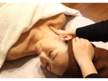 らくらく整体院 柏西口店/