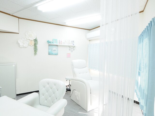 nail salon ゆきらいん