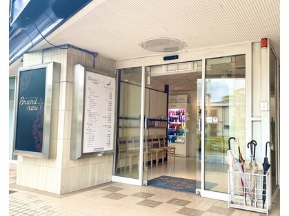 EyelashCARINA&monanail&estheLUANA 東生駒店の写真